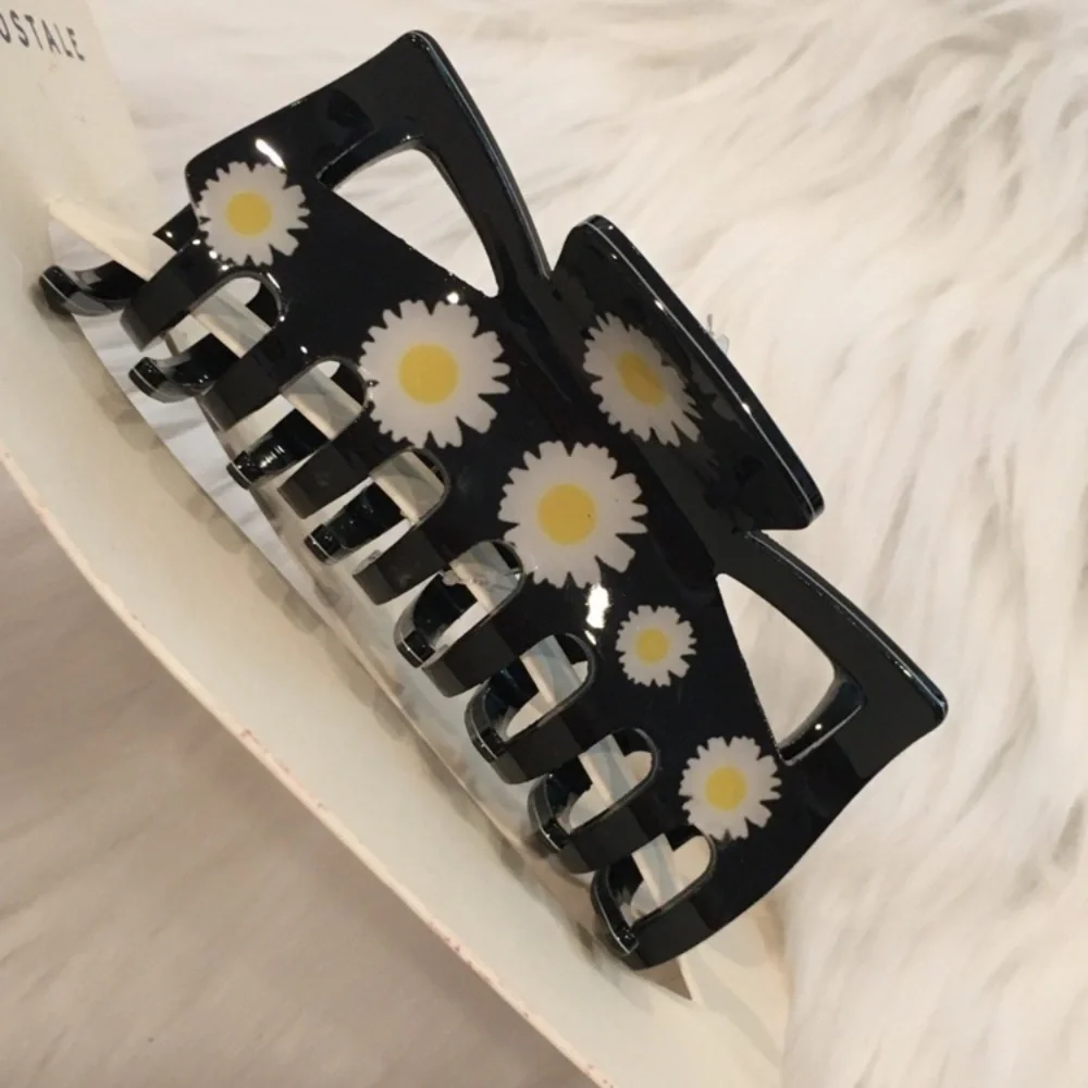 Velvet Head Band w/ Faux Pearls & Clip Set